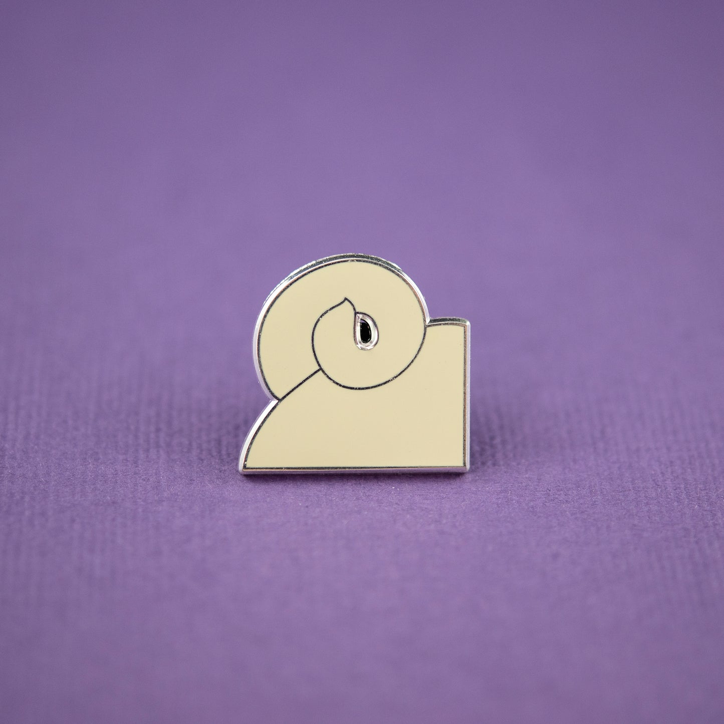 Fawn Pug Tail Enamel Pin